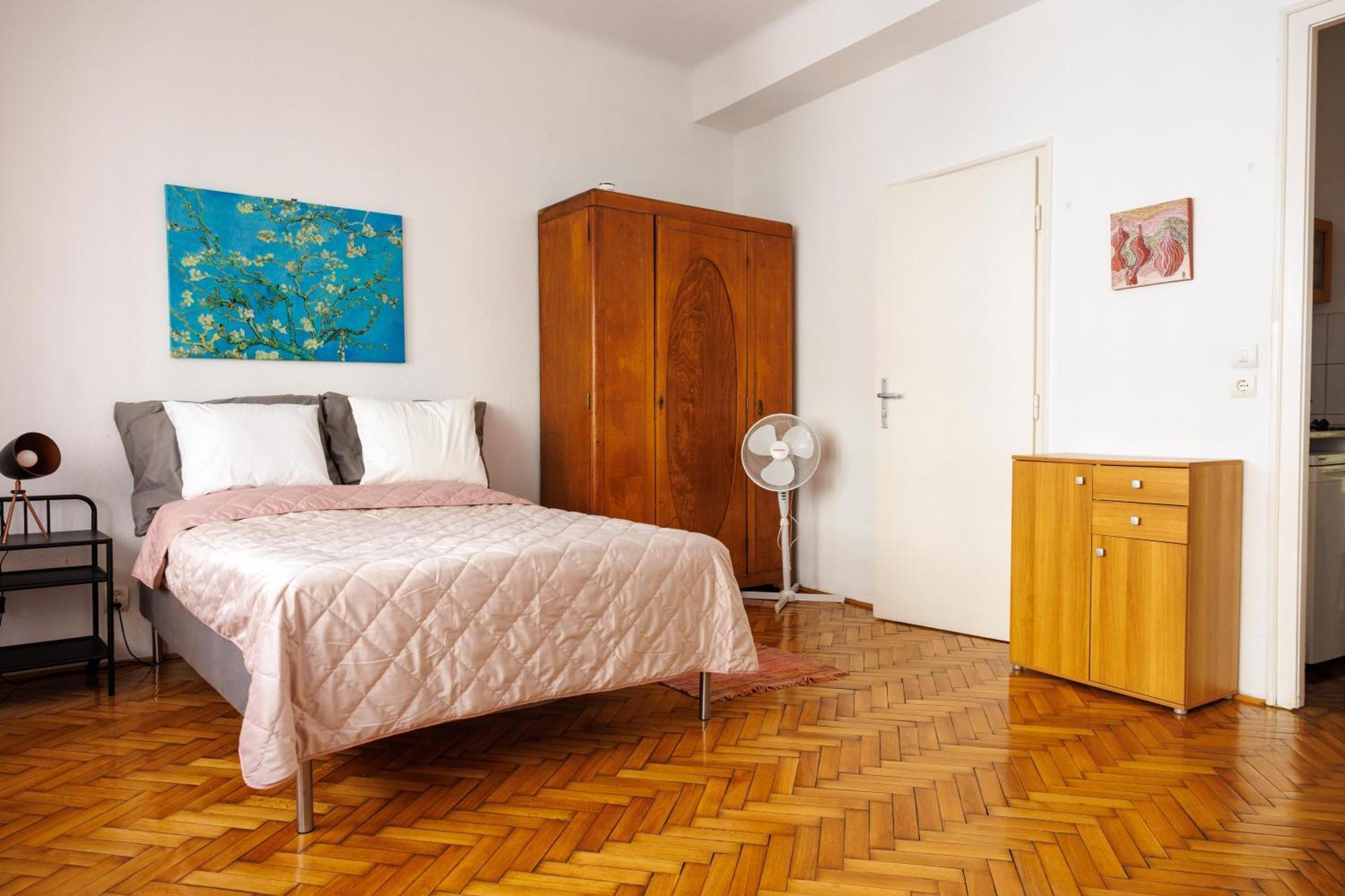 Studio With Terrace In Heart Of The City Budapeszt Zewnętrze zdjęcie